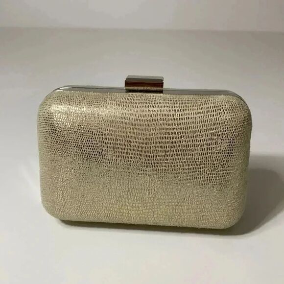 Carolee Handbags - NWOT Carolee New York Clutch